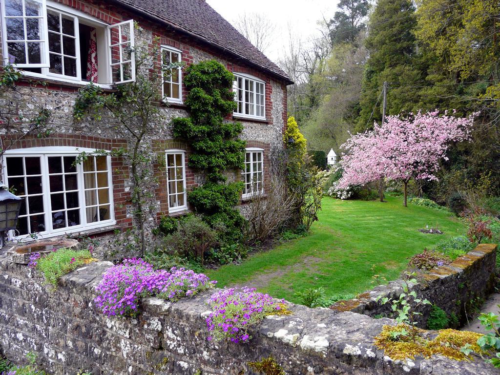 Bridge Cottage 米德赫斯特 外观 照片